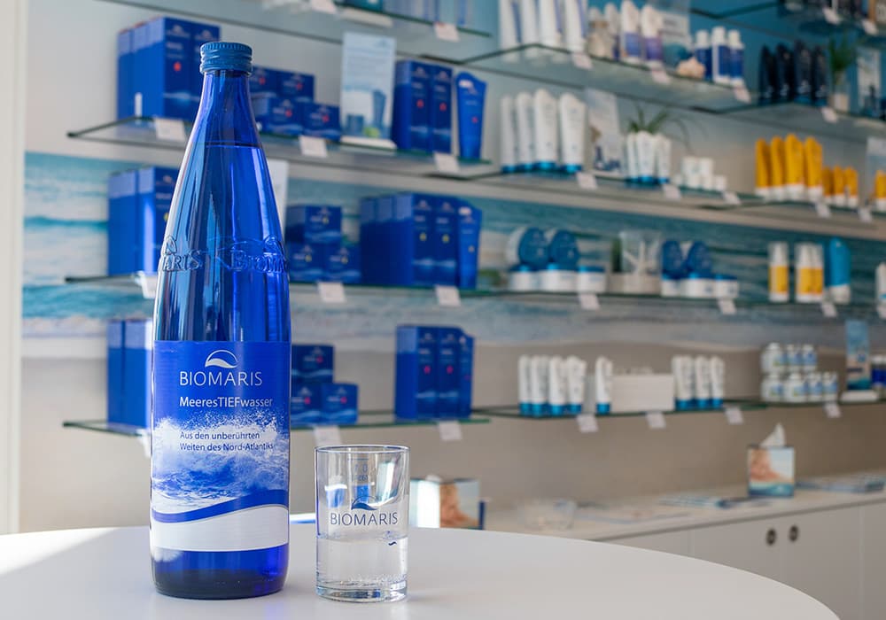 Wasser, Mineralwasser, Blaue Flasche, BiomarIs, Glas